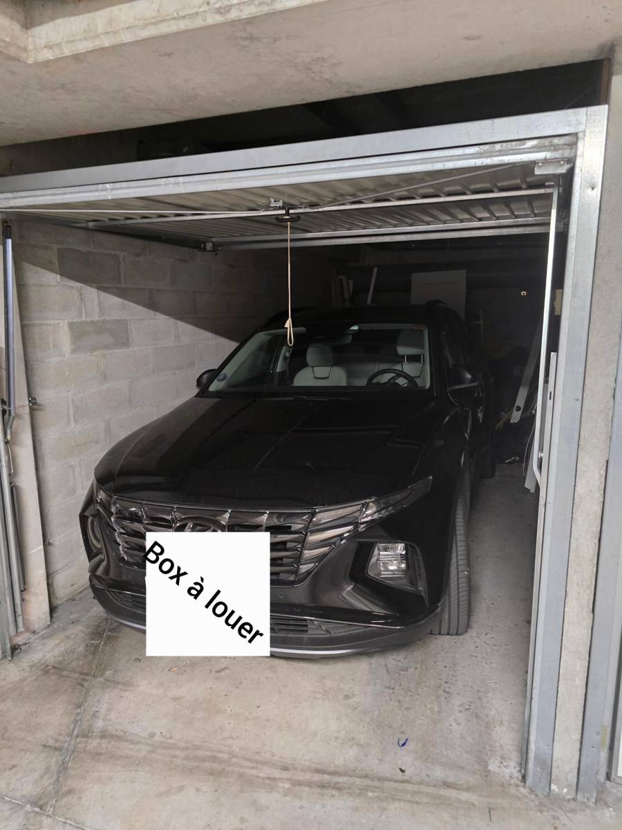 garage à louer