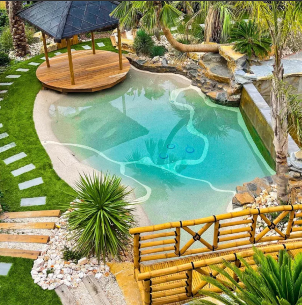 créateur piscine lagon