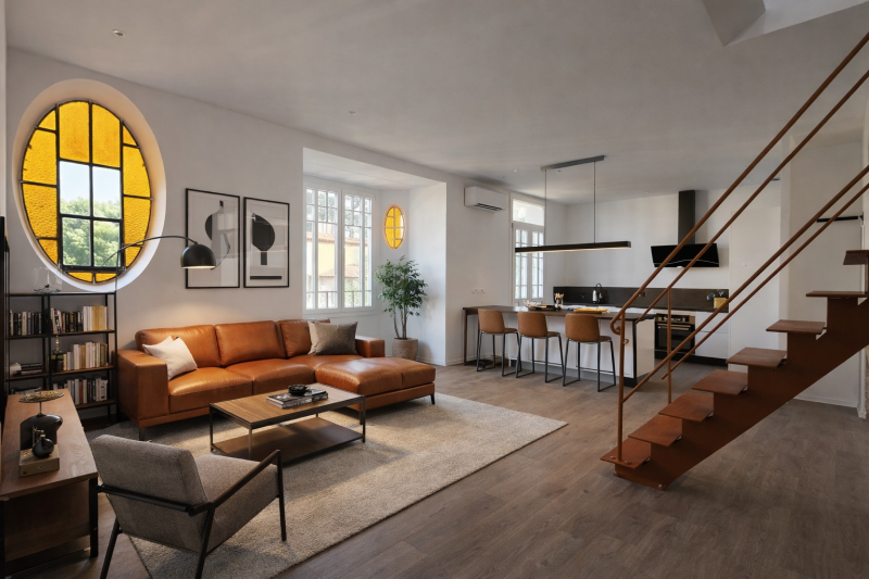 Appartement 4 pièces de standing dans une demeure de charme du début du XXe siècle entièrement rénové Toulon proche centre ville